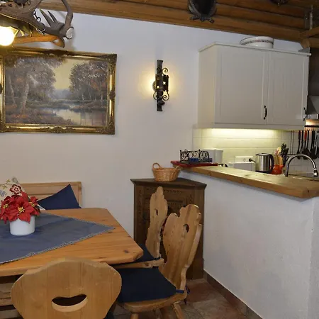 Blockhaus Schwalbennest * Seefeld w Tirolu
