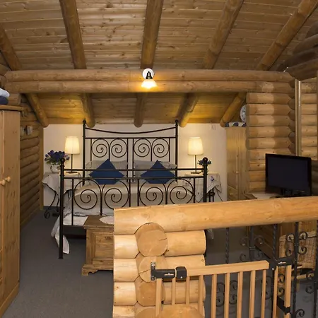 Blockhaus Schwalbennest * Зеефельд в Тироле