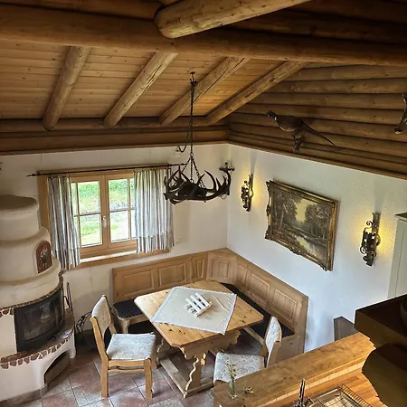 Blockhaus Schwalbennest * Seefeld w Tirolu