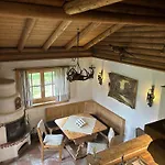Blockhaus Schwalbennest * Seefeld in Tirol