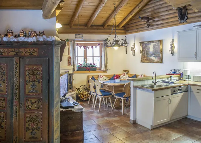 Blockhaus Schwalbennest Feriehus